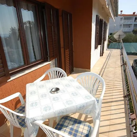公寓 Ferienwohnung Fur 4 Personen Ca 90 M In Njivice, Kvarner Bucht Krk *